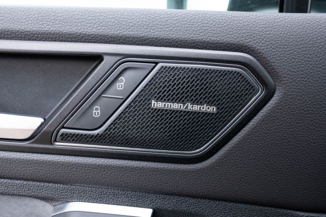 tiguan harman kardon